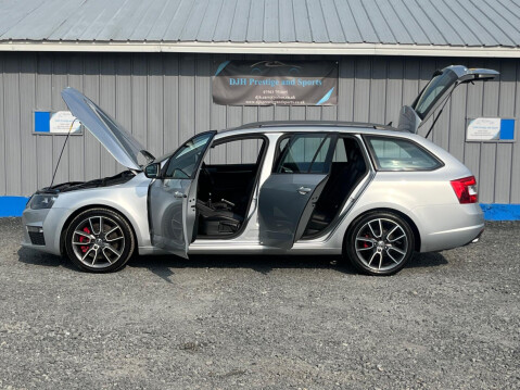 Skoda Octavia 2.0 TFSI vRS Euro 6 (s/s) 5dr (SNav) 14