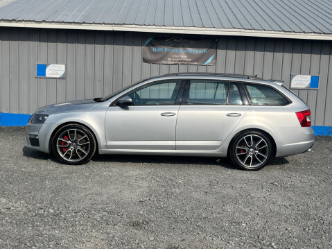 Skoda Octavia 2.0 TFSI vRS Euro 6 (s/s) 5dr (SNav) 20