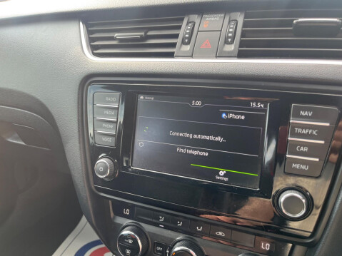 Skoda Octavia 2.0 TFSI vRS Euro 6 (s/s) 5dr (SNav) 44