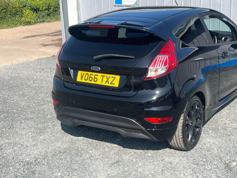 Ford Fiesta 1.0T EcoBoost ST-Line Euro 6 (s/s) 3dr 47