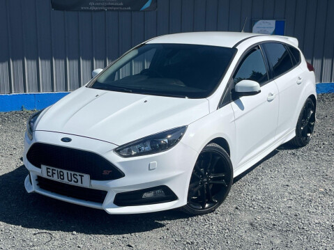 Ford Focus 2.0 TDCi ST-3 Euro 6 (s/s) 5dr 53