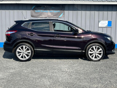 Nissan Qashqai 1.5 dCi Tekna 2WD Euro 5 (s/s) 5dr 22