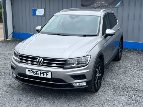 Volkswagen Tiguan 2.0 TDI BlueMotion Tech SE Navigation 4Motion Euro 6 (s/s) 5dr 32