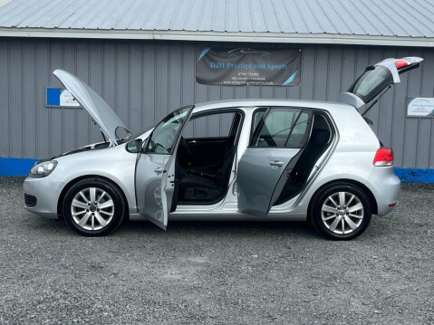 Volkswagen Golf 1.6 TDI Match Euro 5 5dr 14