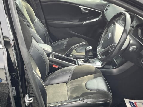 Volvo V40 2.0 D2 R-Design Euro 6 (s/s) 5dr 27
