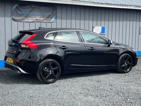 Volvo V40 2.0 D2 R-Design Euro 6 (s/s) 5dr 51