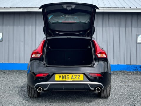 Volvo V40 2.0 D2 R-Design Euro 6 (s/s) 5dr 61