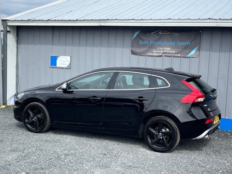 Volvo V40 2.0 D2 R-Design Euro 6 (s/s) 5dr 67