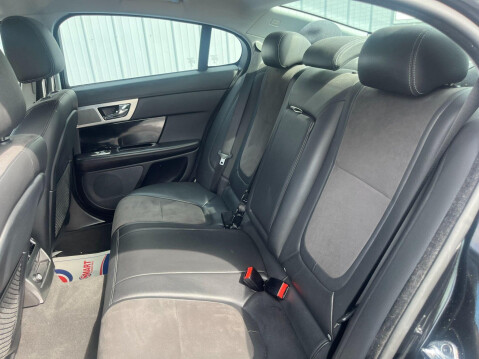 Jaguar XF 2.2d Sport Auto Euro 5 (s/s) 4dr 32