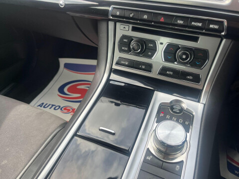 Jaguar XF 2.2d Sport Auto Euro 5 (s/s) 4dr 39