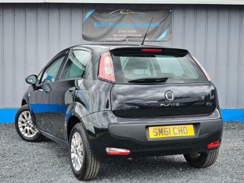 Fiat Punto Evo 1.4 Active Euro 5 (s/s) 5dr 26