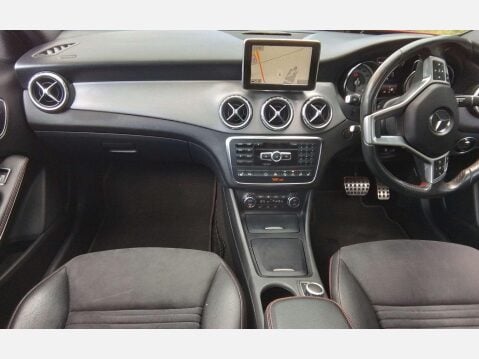 Mercedes-Benz GLA 2.1 GLA220d AMG Line (Premium Plus) 7G-DCT 4MATIC Euro 6 (s/s) 5dr 4