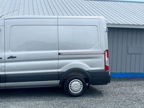 Ford Transit 2.2 TDCi 290 Trend FWD L2 H2 Euro 5 (s/s) 5dr 18