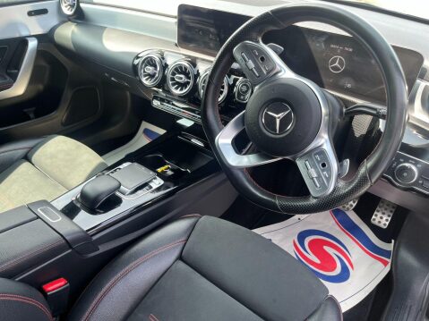 Mercedes-Benz A Class 1.3 A200 AMG Line (Premium) 7G-DCT Euro 6 (s/s) 5dr 49
