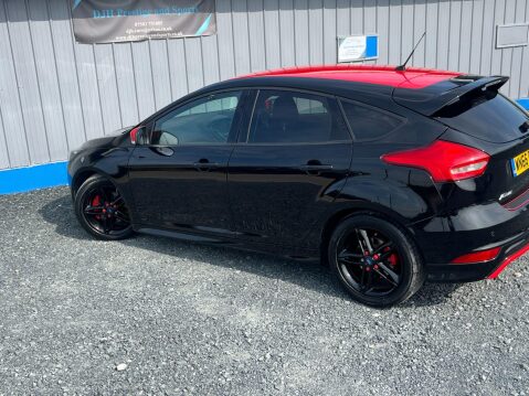 Ford Focus 2.0 TDCi Zetec S Black Edition Euro 6 (s/s) 5dr 17