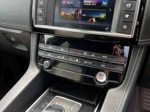 Jaguar F-Pace 2.0 D180 R-Sport Auto AWD Euro 6 (s/s) 5dr 13
