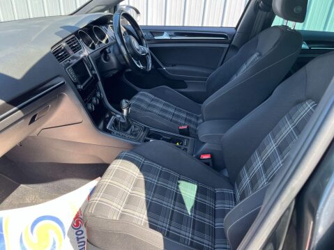 Volkswagen Golf 2.0 TDI BlueMotion Tech GTD Euro 6 (s/s) 5dr 32