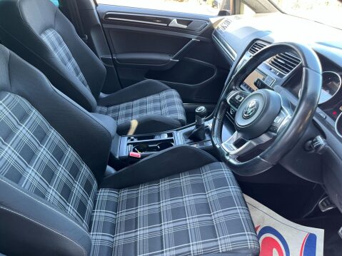 Volkswagen Golf 2.0 TDI BlueMotion Tech GTD Euro 6 (s/s) 5dr 6