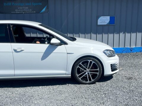 Volkswagen Golf 2.0 TDI BlueMotion Tech GTD Euro 6 (s/s) 5dr 23