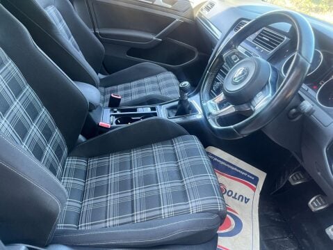 Volkswagen Golf 2.0 TDI BlueMotion Tech GTD Euro 6 (s/s) 5dr 5