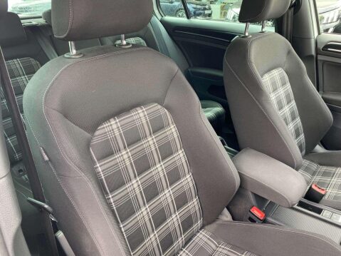 Volkswagen Golf 2.0 TDI BlueMotion Tech GTD Euro 6 (s/s) 5dr 5