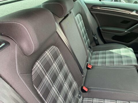 Volkswagen Golf 2.0 TDI BlueMotion Tech GTD Euro 6 (s/s) 5dr 12