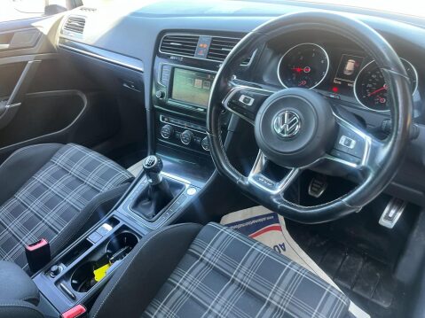 Volkswagen Golf 2.0 TDI BlueMotion Tech GTD Euro 6 (s/s) 5dr 33