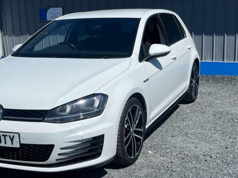 Volkswagen Golf 2.0 TDI BlueMotion Tech GTD Euro 6 (s/s) 5dr 63