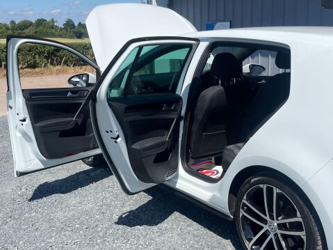 Volkswagen Golf 2.0 TDI BlueMotion Tech GTD Euro 6 (s/s) 5dr 16