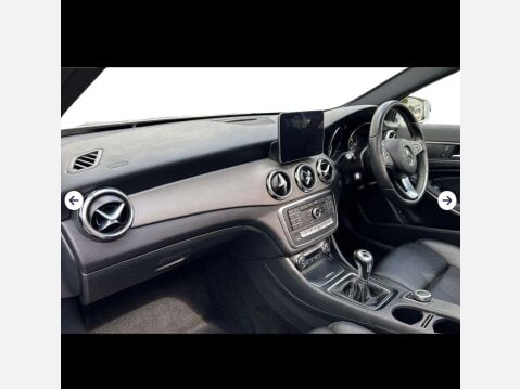 Mercedes-Benz GLA 2.1 GLA200d Sport (Executive) Euro 6 (s/s) 5dr 19