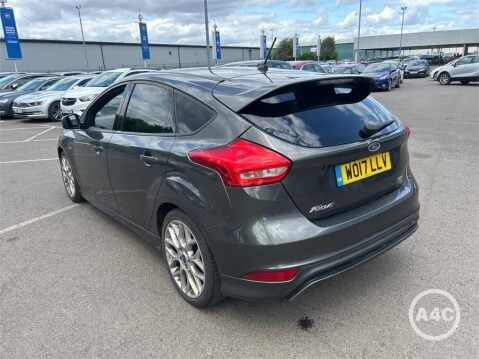 Ford Focus 1.0T EcoBoost ST-Line Euro 6 (s/s) 5dr 5