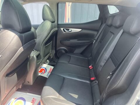 Nissan Qashqai 1.5 dCi Tekna Euro 6 (s/s) 5dr 36