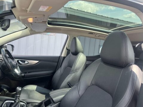 Nissan Qashqai 1.5 dCi Tekna Euro 6 (s/s) 5dr 7