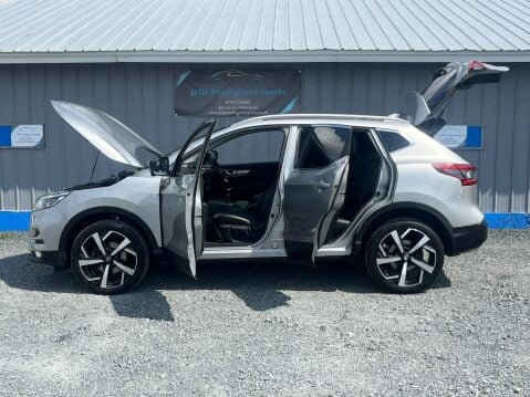 Nissan Qashqai 1.5 dCi Tekna Euro 6 (s/s) 5dr 14