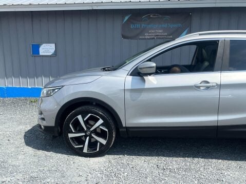 Nissan Qashqai 1.5 dCi Tekna Euro 6 (s/s) 5dr 18