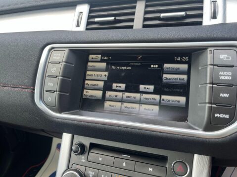 Land Rover Range Rover Evoque 2.2 SD4 Dynamic Auto 4WD Euro 5 (s/s) 5dr 71