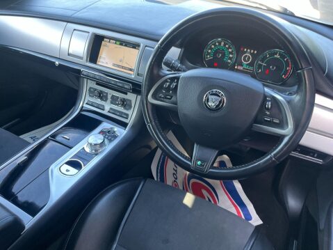 Jaguar XF 2.2d R-Sport Auto Euro 5 (s/s) 4dr 35
