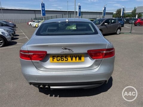 Jaguar XE 2.0d Prestige Auto Euro 6 (s/s) 4dr 3
