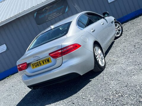 Jaguar XE 2.0d Prestige Auto Euro 6 (s/s) 4dr 52