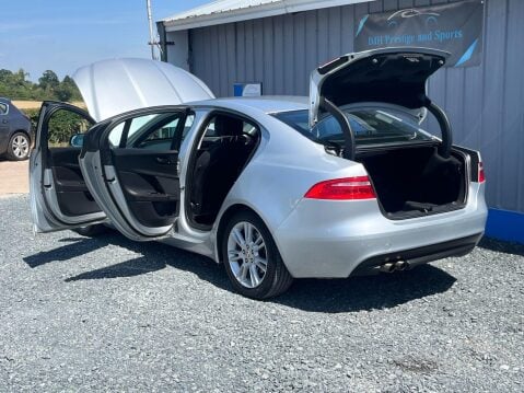 Jaguar XE 2.0d Prestige Auto Euro 6 (s/s) 4dr 23