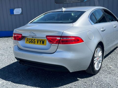 Jaguar XE 2.0d Prestige Auto Euro 6 (s/s) 4dr 53