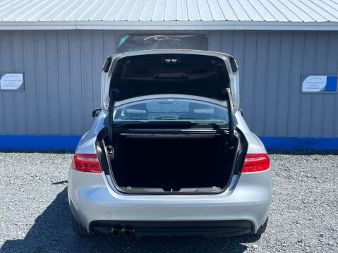 Jaguar XE 2.0d Prestige Auto Euro 6 (s/s) 4dr 9