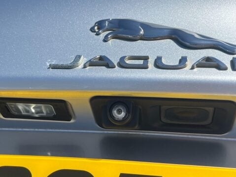 Jaguar XE 2.0d Prestige Auto Euro 6 (s/s) 4dr 46