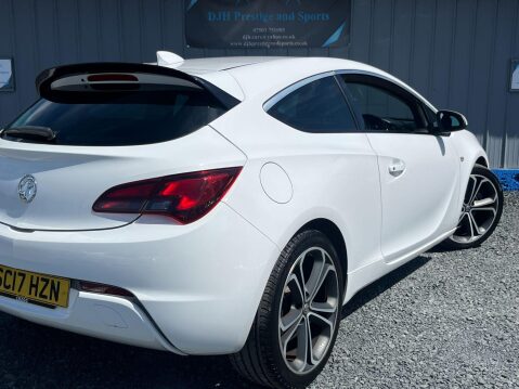 Vauxhall Astra GTC 1.4i Turbo Limited Edition Euro 6 (s/s) 3dr 22
