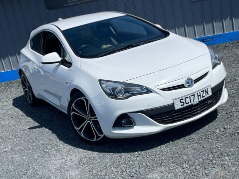 Vauxhall Astra GTC 1.4i Turbo Limited Edition Euro 6 (s/s) 3dr 39