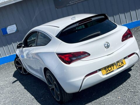 Vauxhall Astra GTC 1.4i Turbo Limited Edition Euro 6 (s/s) 3dr 52
