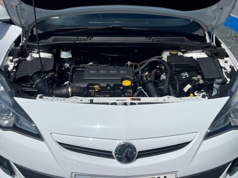 Vauxhall Astra GTC 1.4i Turbo Limited Edition Euro 6 (s/s) 3dr 57