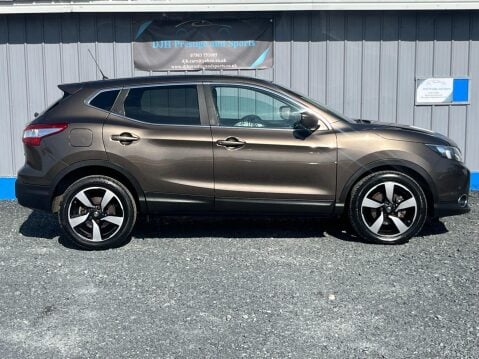 Nissan Qashqai 1.5 dCi n-tec 2WD Euro 5 (s/s) 5dr 21