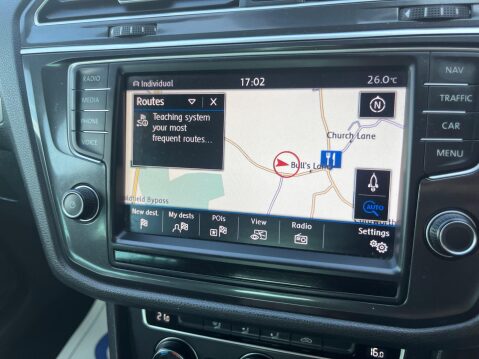 Volkswagen Tiguan 2.0 TDI BlueMotion Tech SE Navigation 4Motion Euro 6 (s/s) 5dr 3