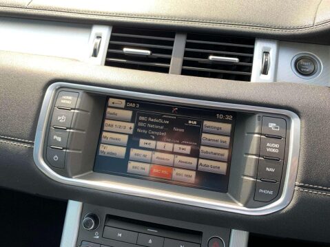 Land Rover Range Rover Evoque 2.2 SD4 Dynamic Auto 4WD Euro 5 (s/s) 5dr 4